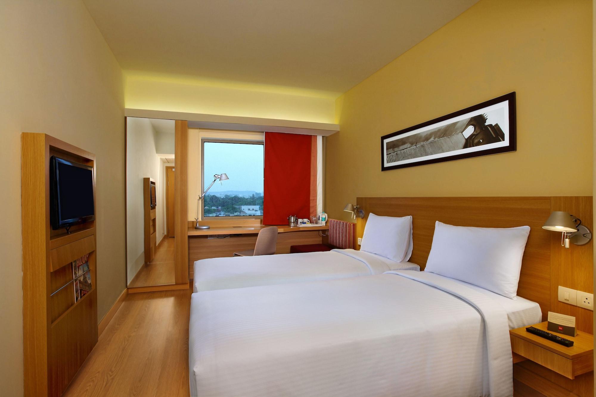 Ibis Bengaluru Outer Ring Road Bangalore Exterior foto