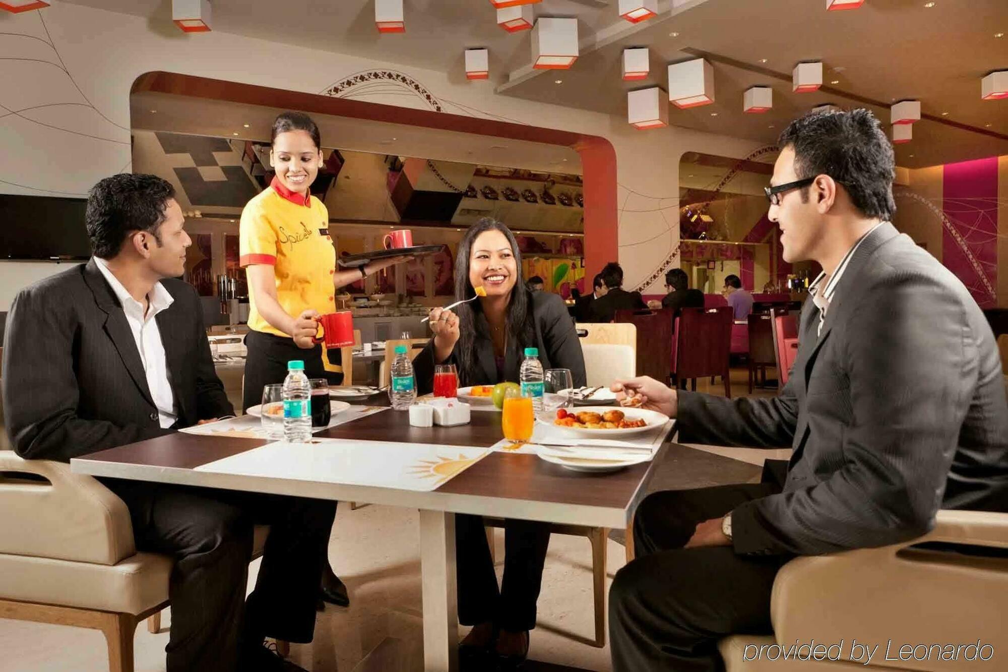 Ibis Bengaluru Outer Ring Road Bangalore Restaurante foto